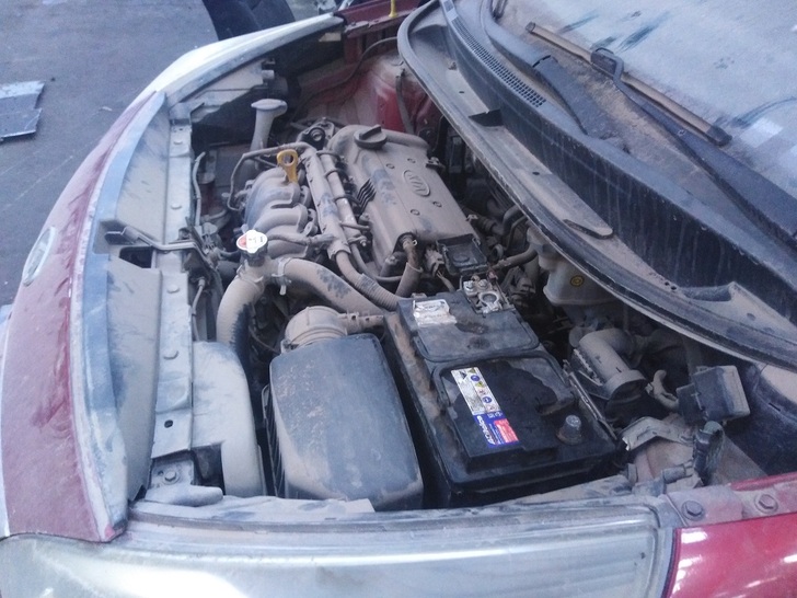  Kia RIO 2012    EN DESARME